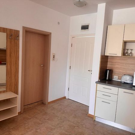 Aparthotel Aпартаменти Мини В Бей Вю Carevo Exteriér fotografie